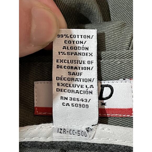 IZOD PerformX Pants Mens 36x32 Green Water Resistant Wrinkle Free Pleated Chino - Picture 13 of 14